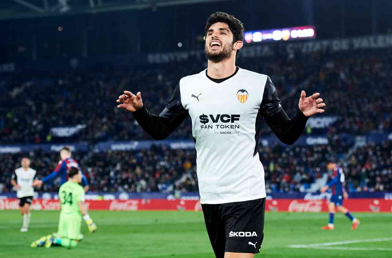 Calciomercato Roma Guedes