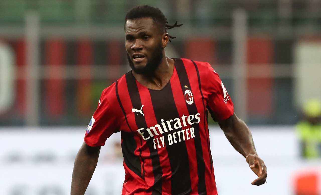 Kessiè saluta il Milan