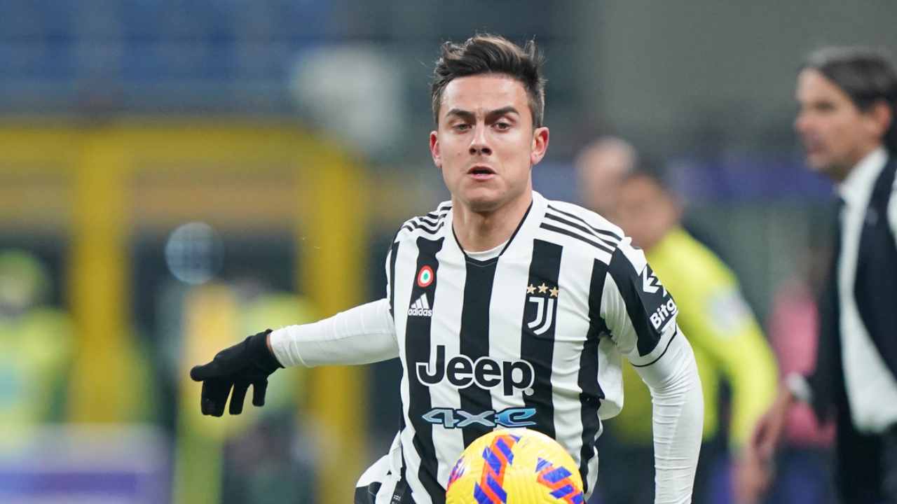 Dybala in supercoppa foto LaPresse