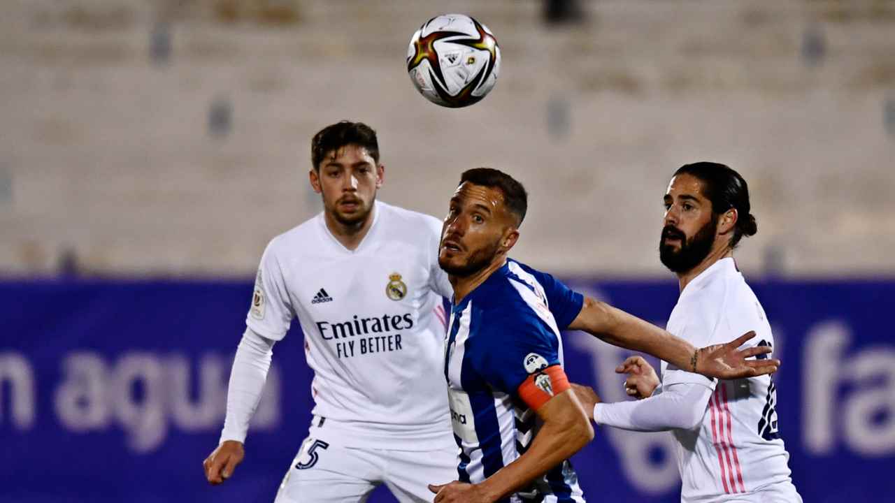 Isco in campo foto LaPresse