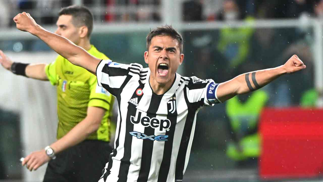 Dybala esulta foto Ansa