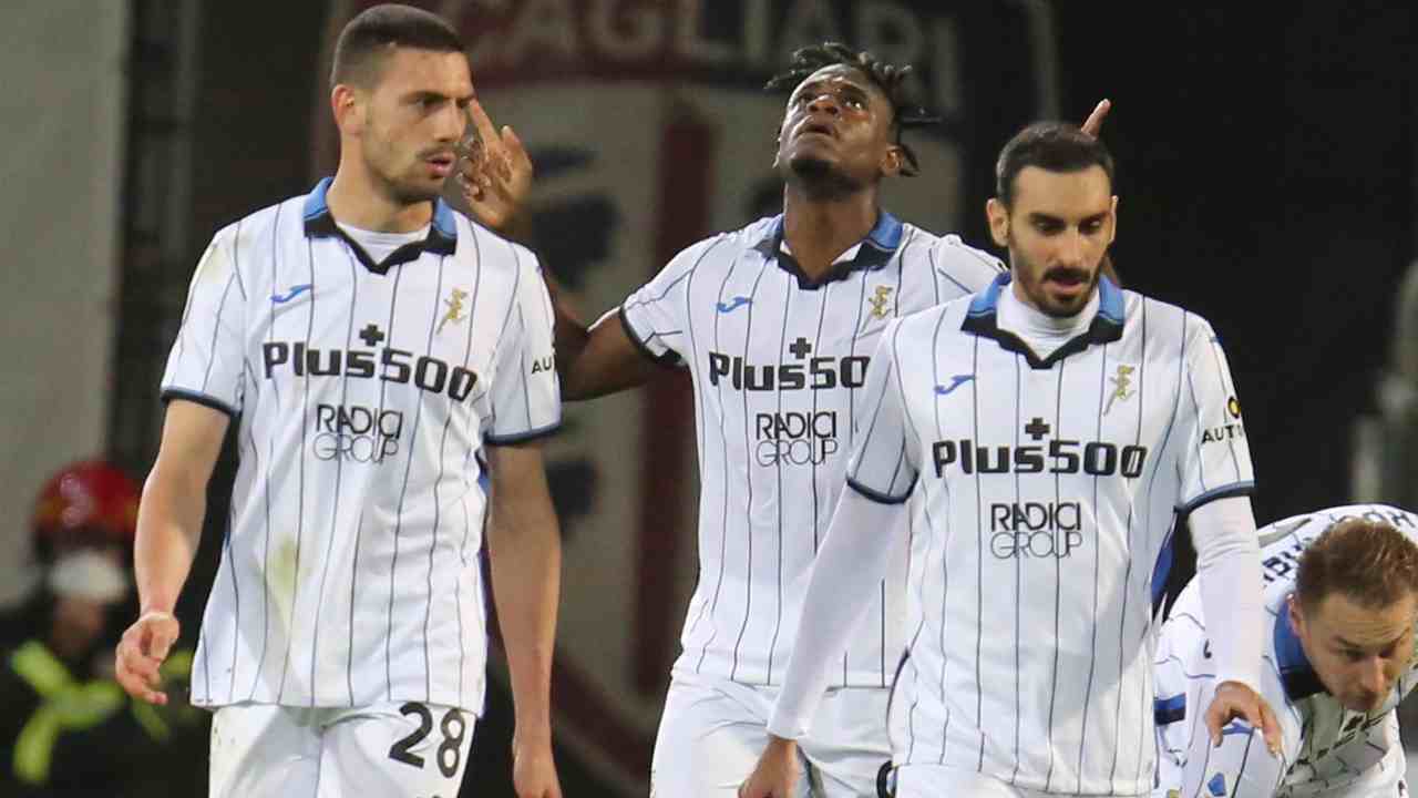 Atalanta gruppo foto Ansa