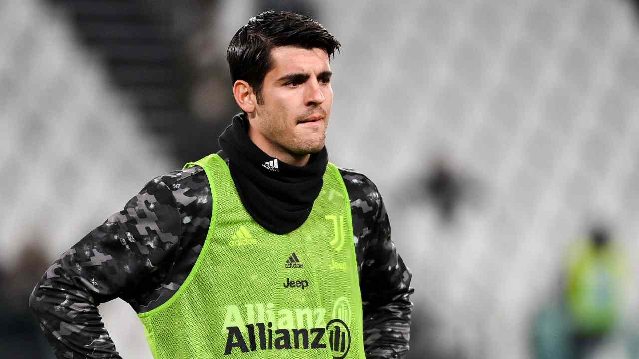 Morata in casacca foto LaPresse