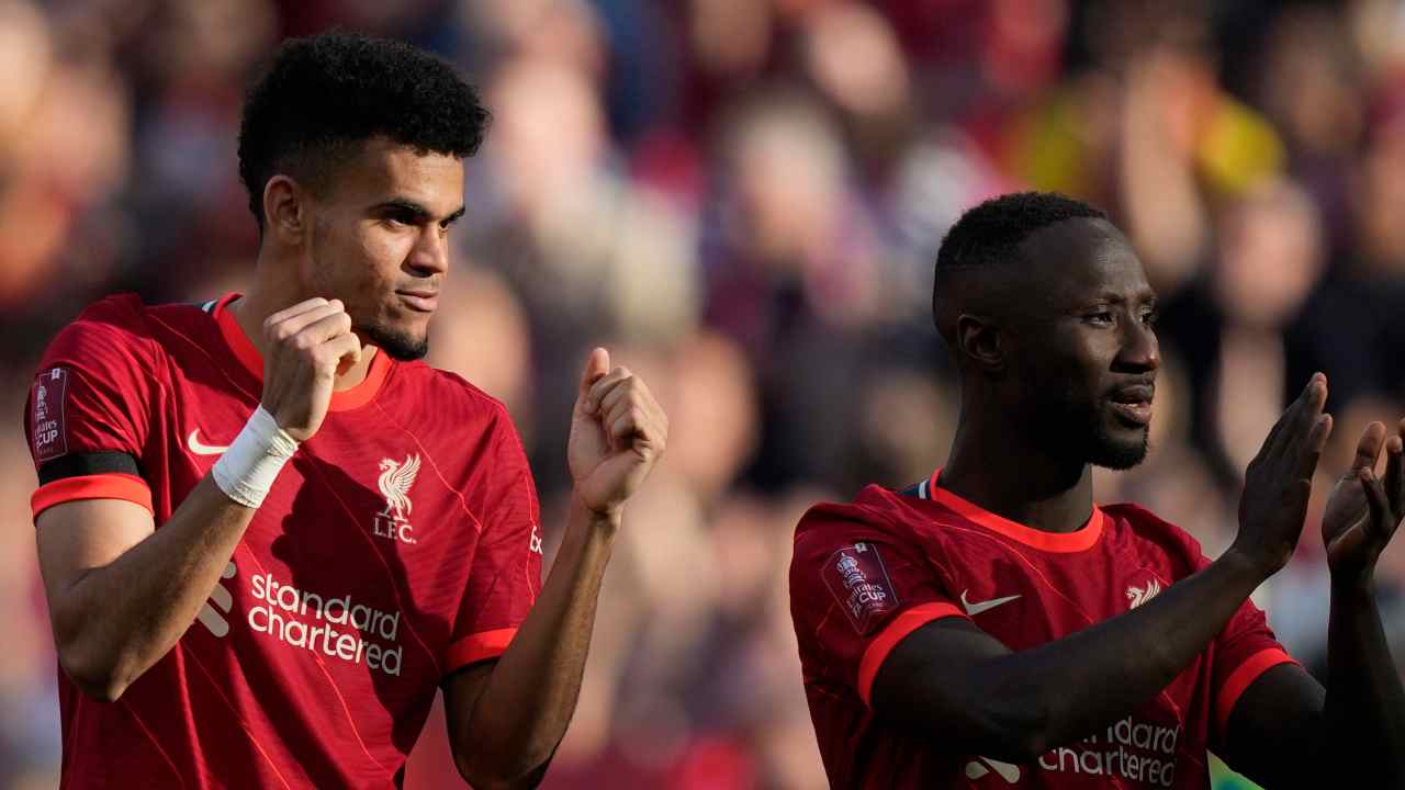 liverpool applausi - foto LaPresse